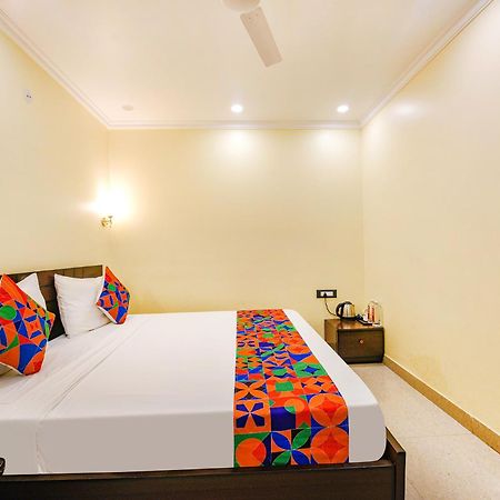 Fabhotel Prime Apple Tree Residency 뉴델리 외부 사진
