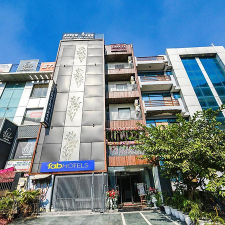 Fabhotel Prime Apple Tree Residency 뉴델리 외부 사진