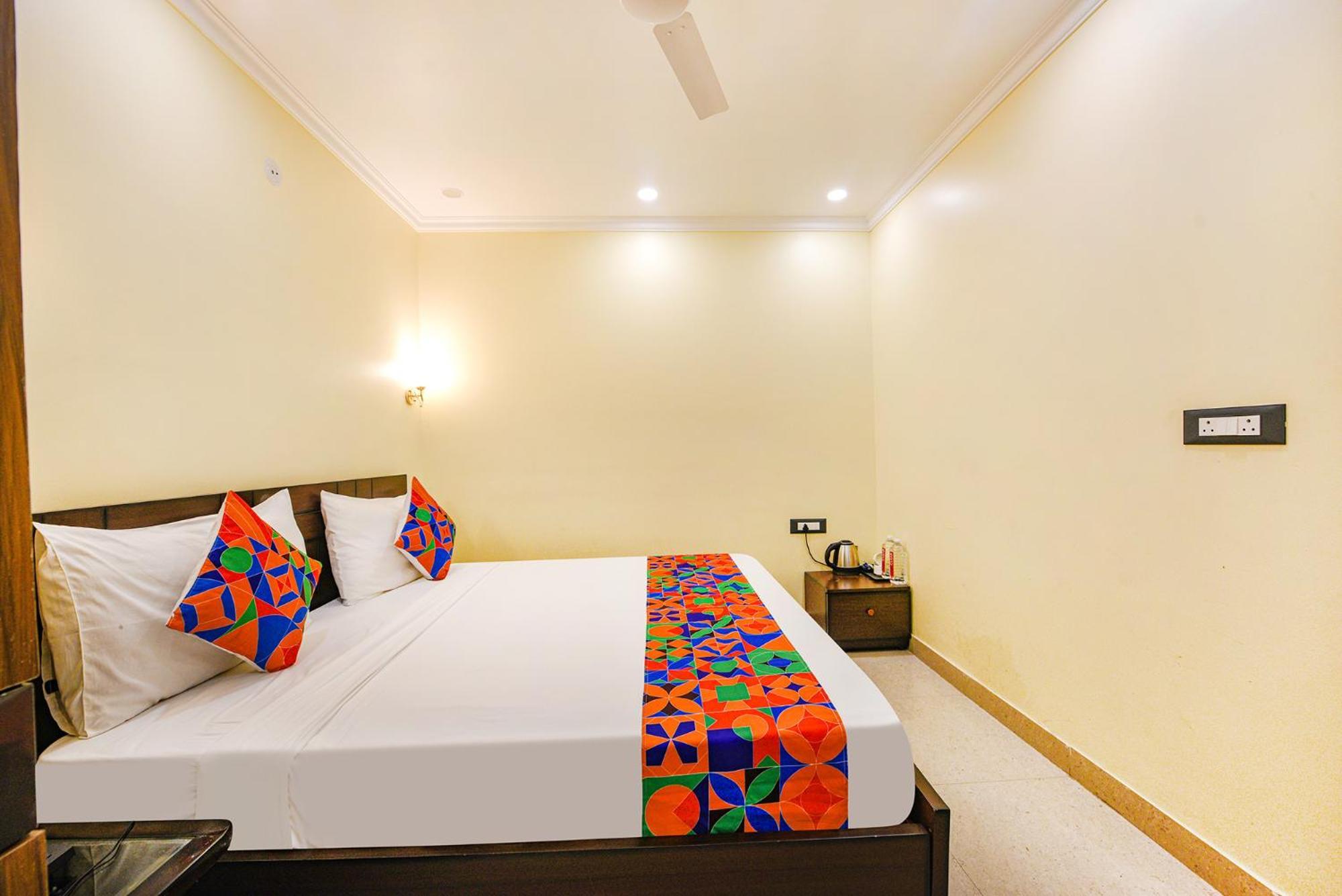 Fabhotel Prime Apple Tree Residency 뉴델리 외부 사진