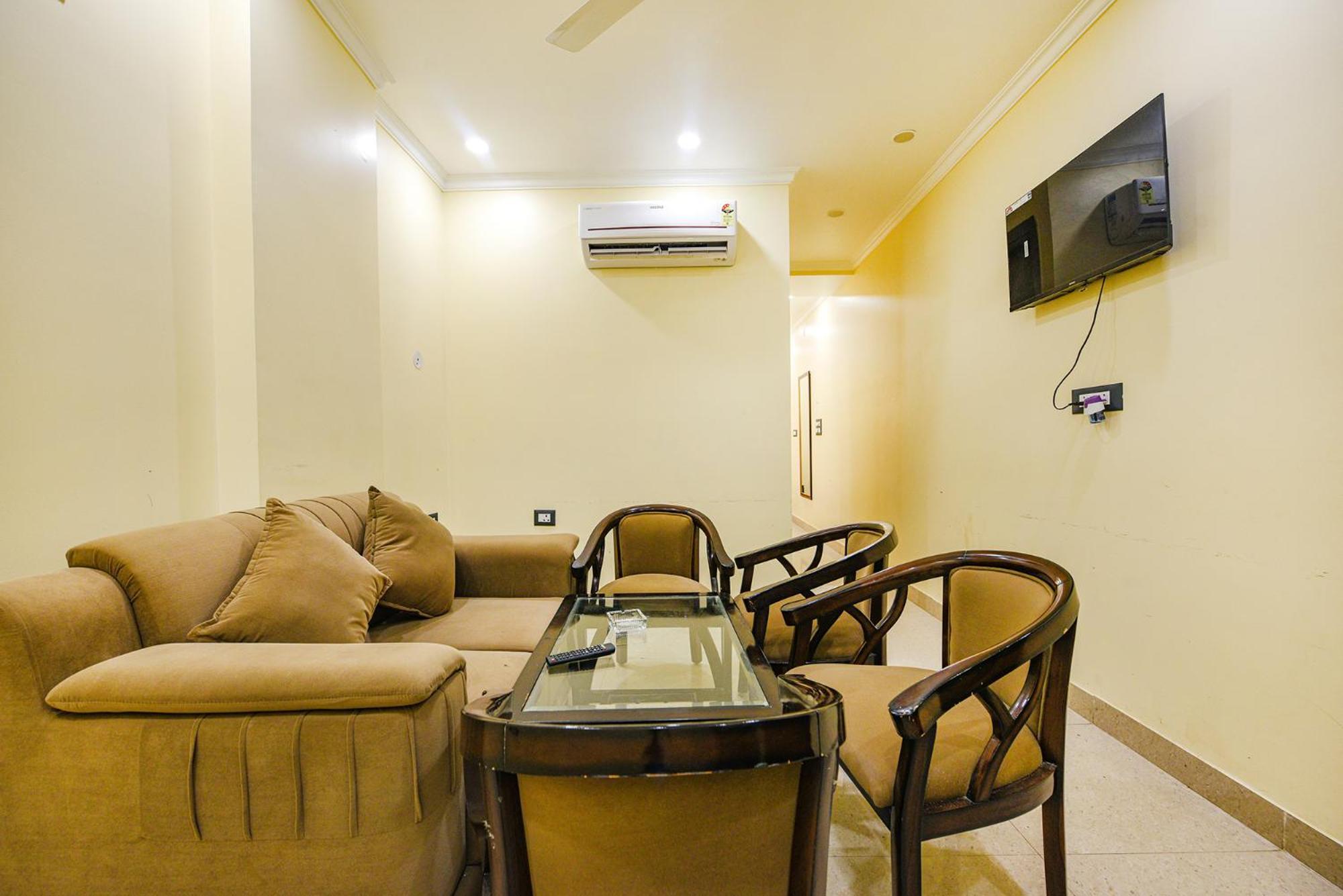Fabhotel Prime Apple Tree Residency 뉴델리 외부 사진