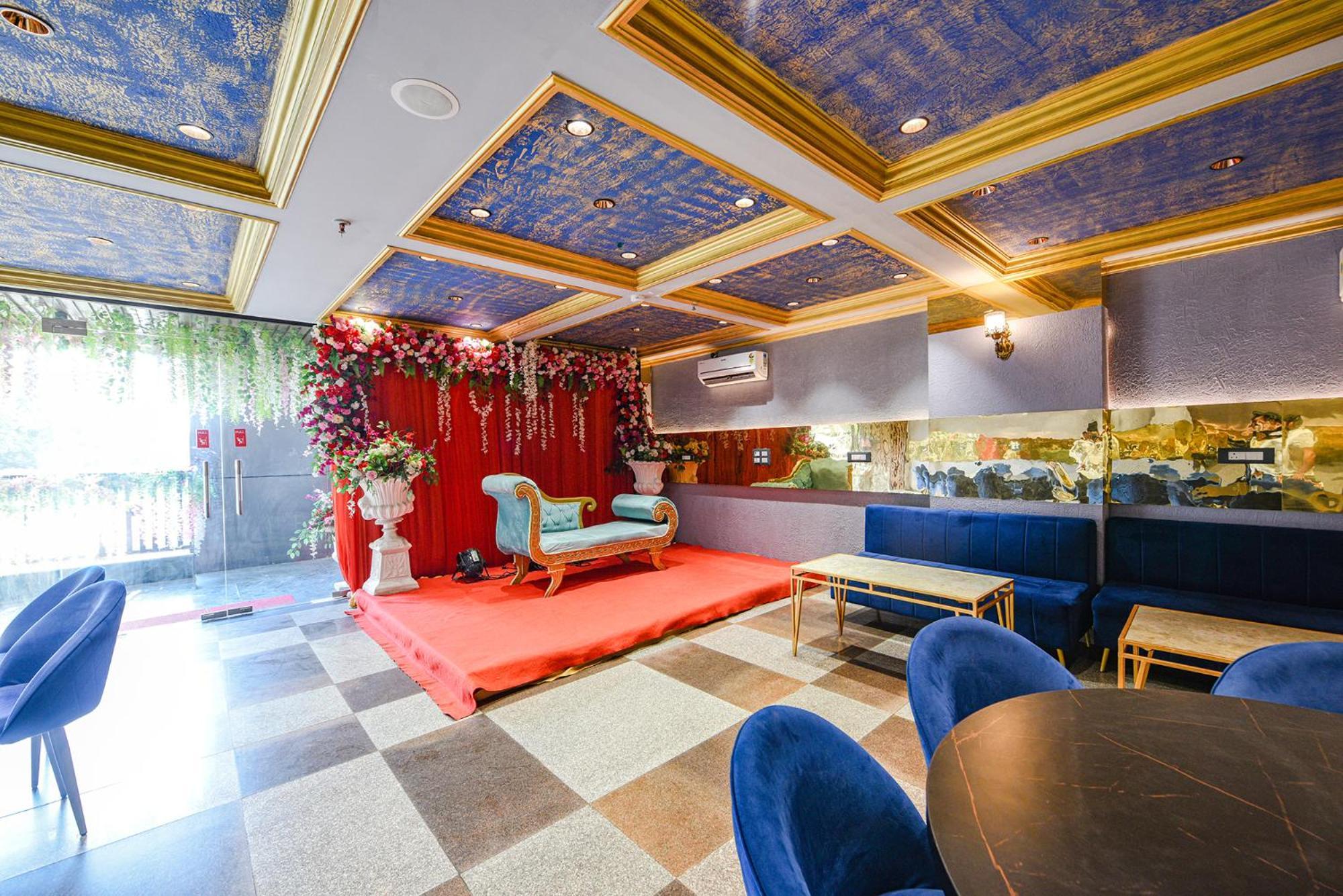 Fabhotel Prime Apple Tree Residency 뉴델리 외부 사진