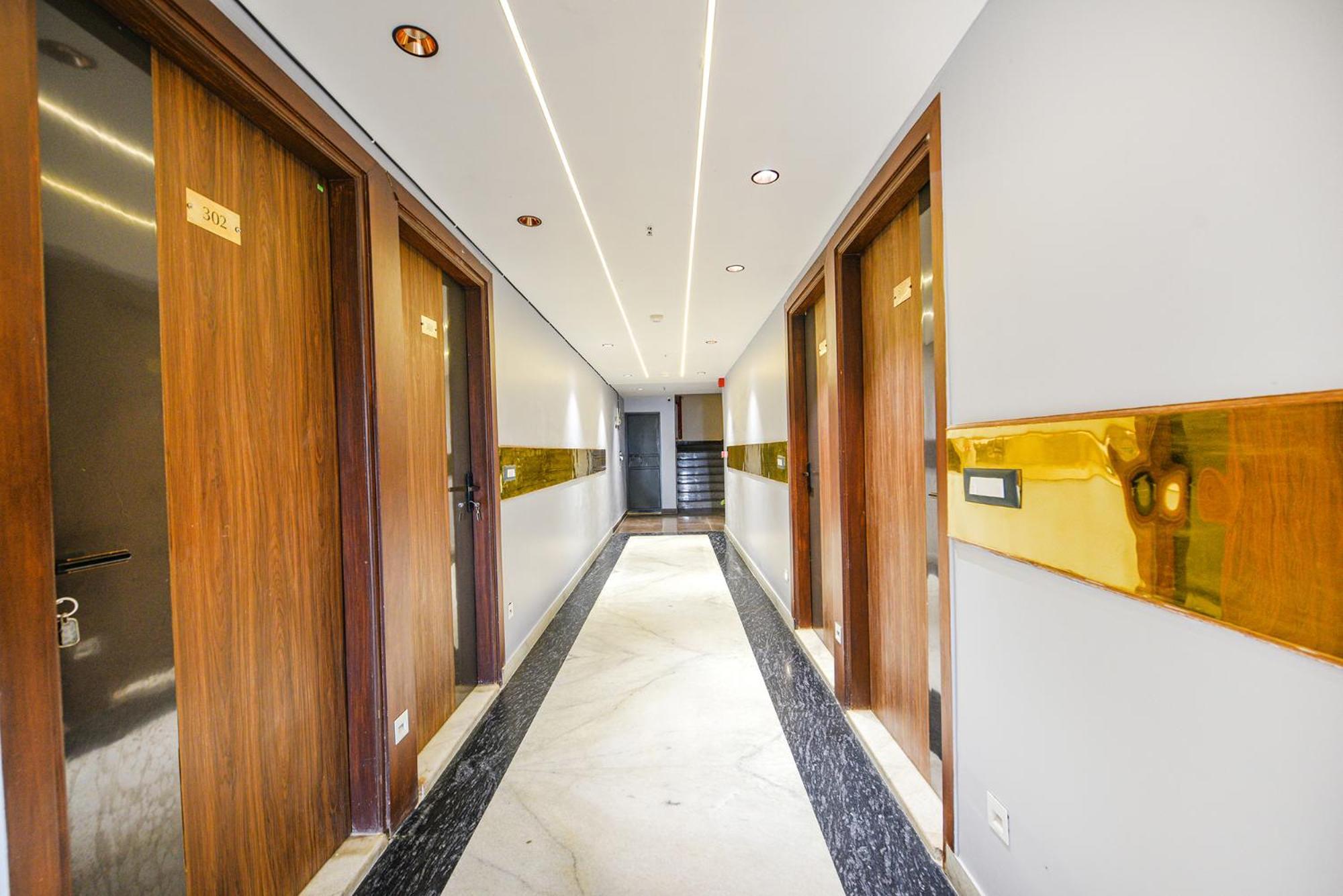 Fabhotel Prime Apple Tree Residency 뉴델리 외부 사진